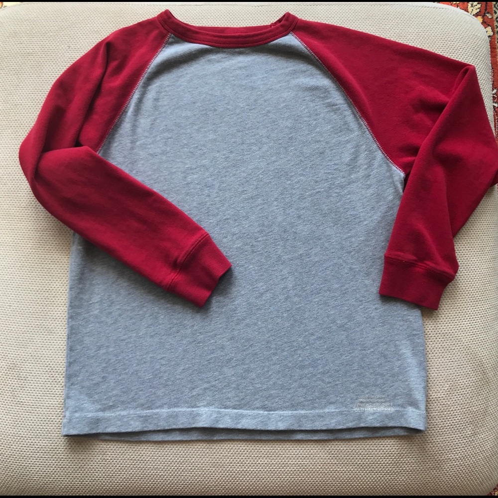 Boys Heavy Weight long sleeve size 10 Excellwnt, like new!